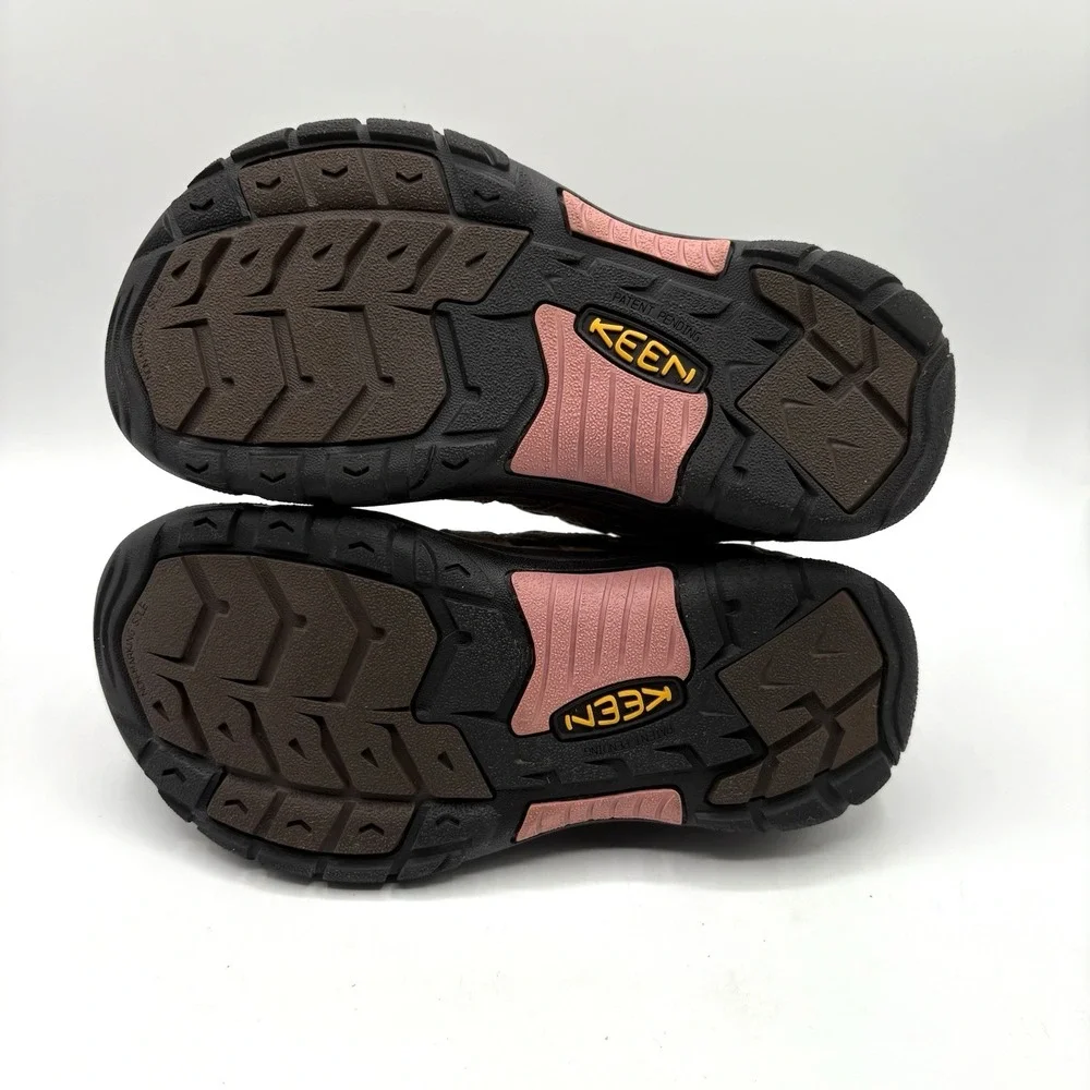 KEEN Hiking‎ Shoes Big Kid Size 3 Brown Pink Waterproof Outdoor Shoe